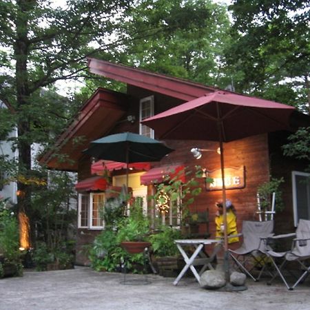 Pension Blue Hakuba Bagian luar foto