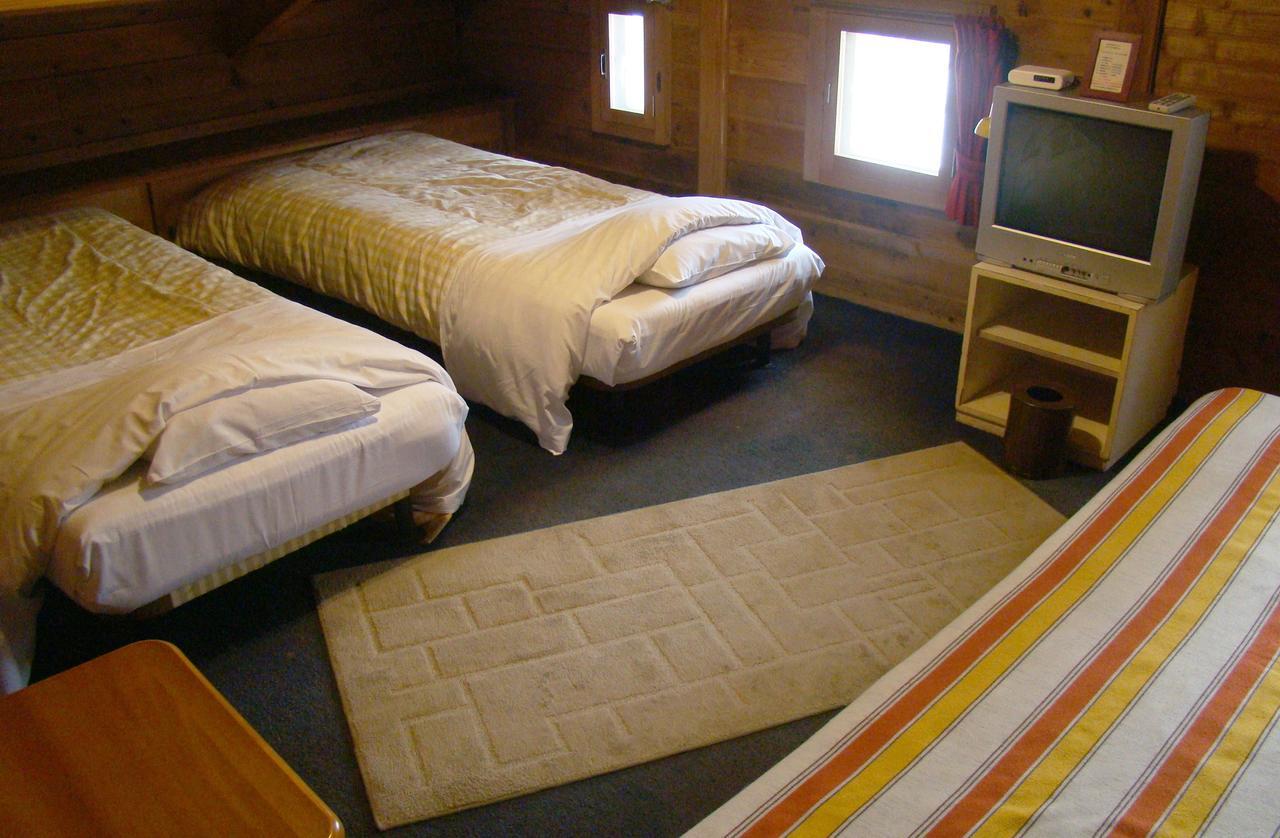 Pension Blue Hakuba Bagian luar foto
