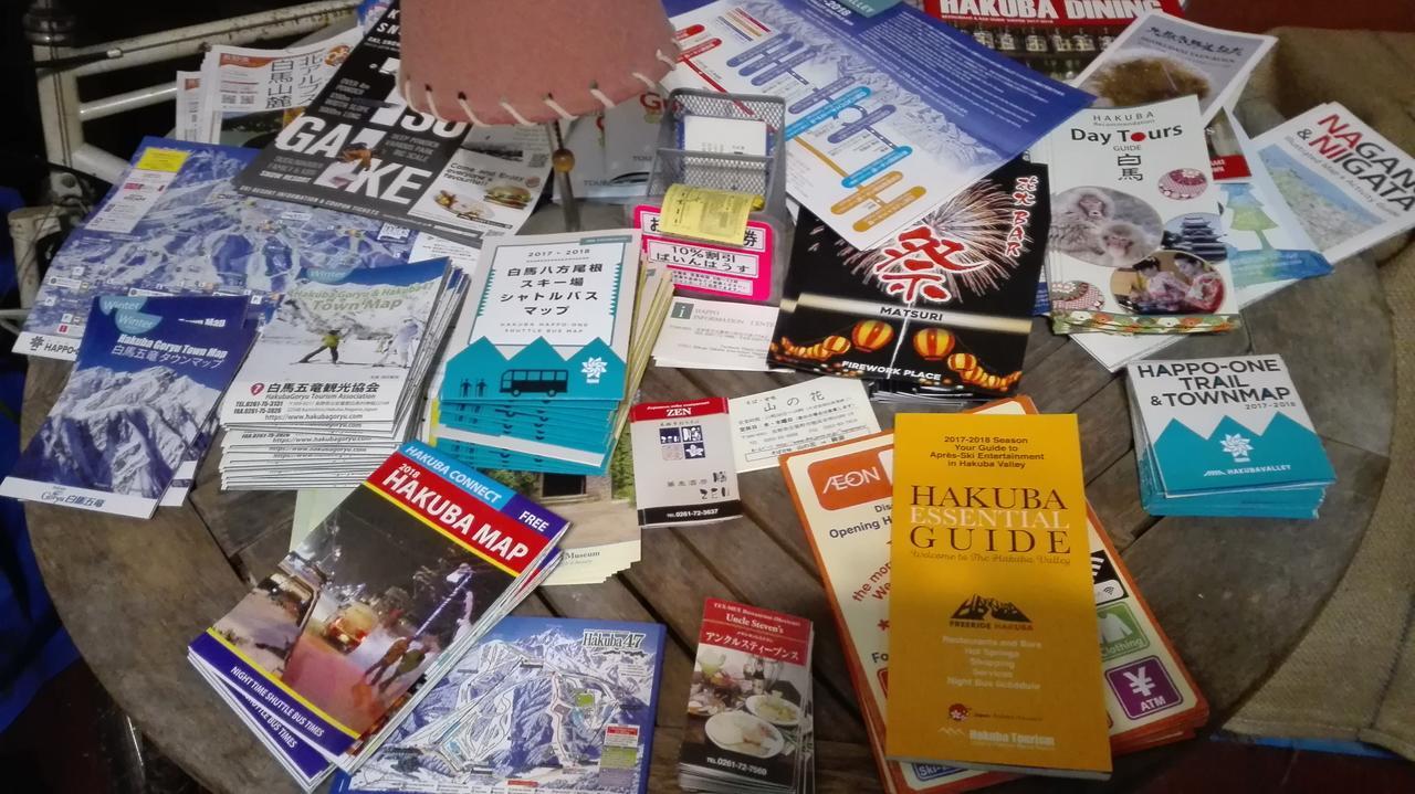 Pension Blue Hakuba Bagian luar foto