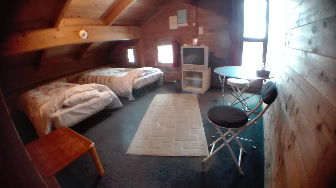 Pension Blue Hakuba Bagian luar foto