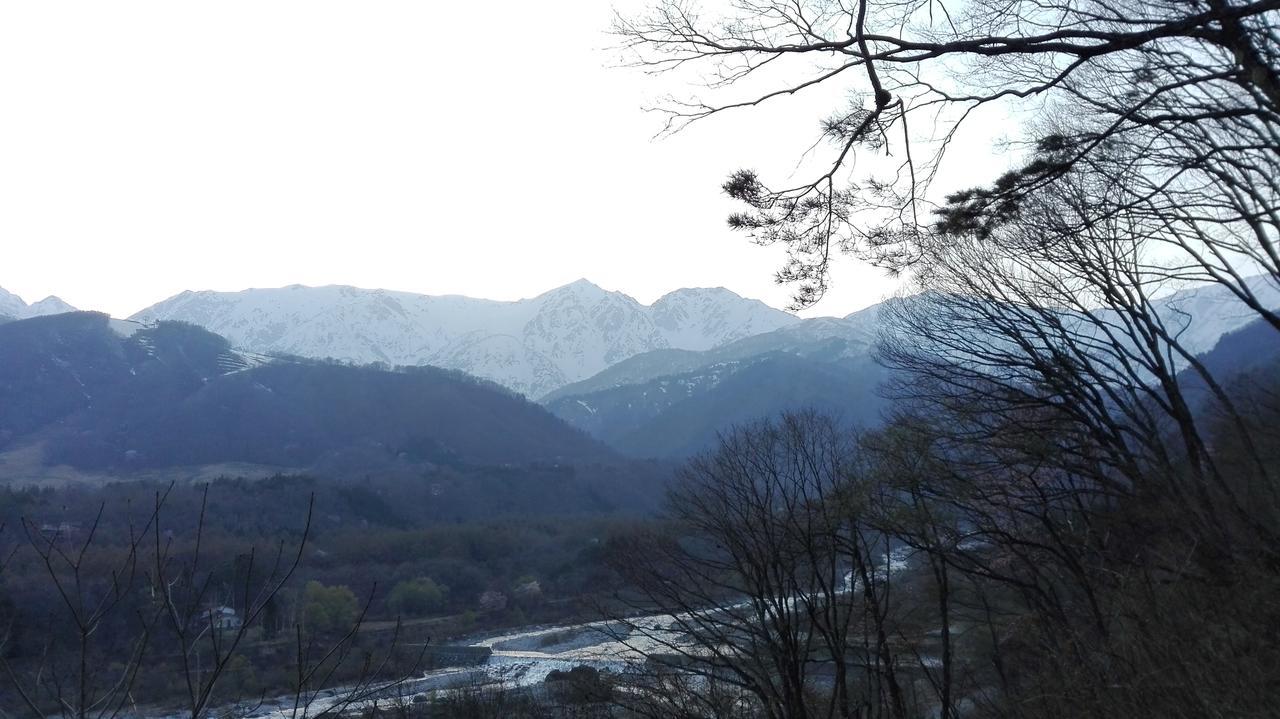Pension Blue Hakuba Bagian luar foto