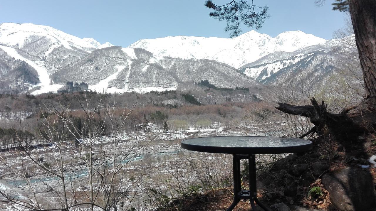 Pension Blue Hakuba Bagian luar foto