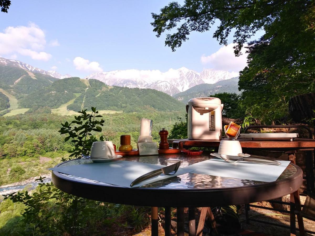 Pension Blue Hakuba Bagian luar foto
